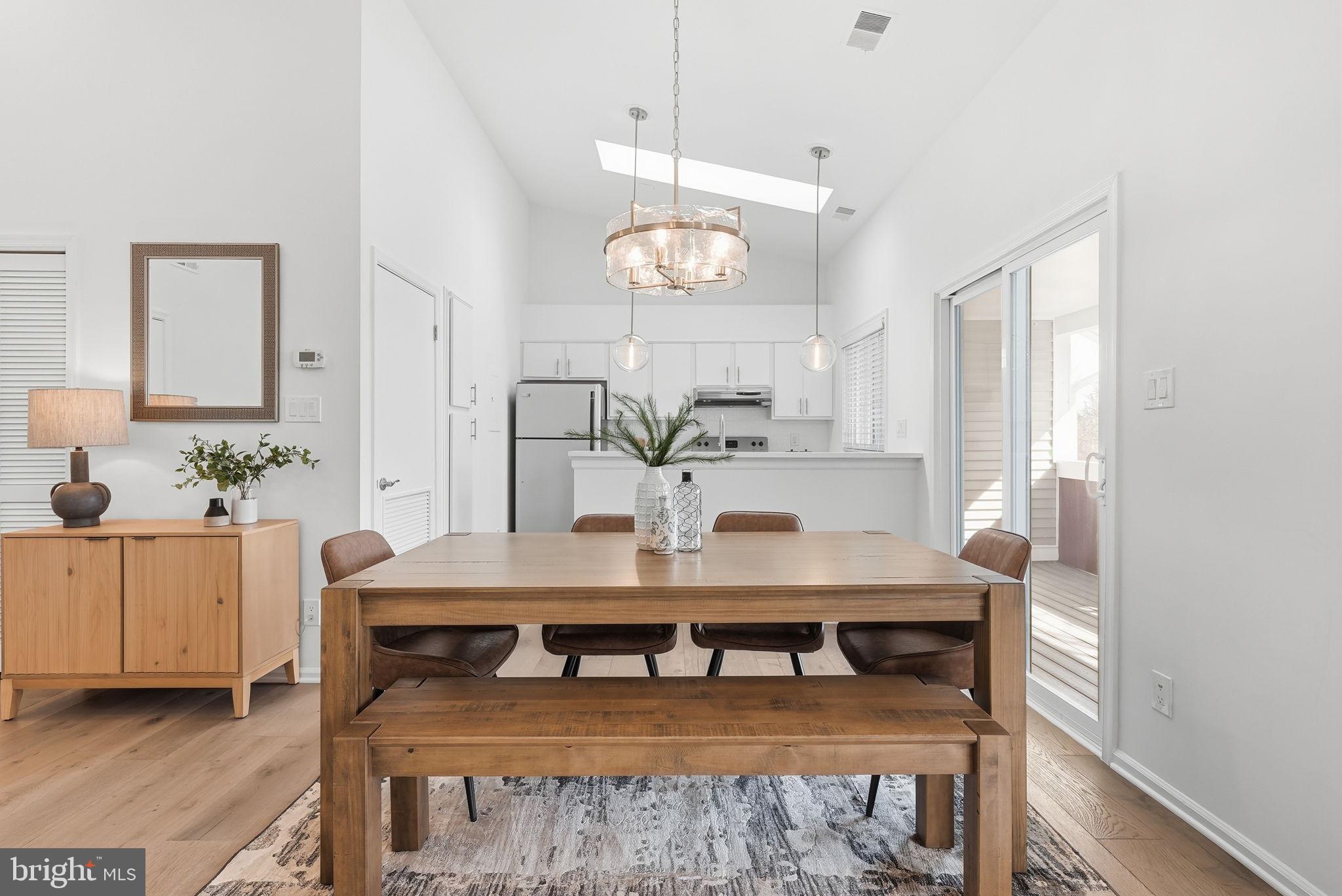 GRAYS POINTE - Residential