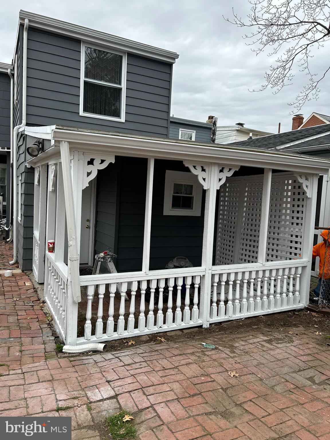 OLD NEW CASTLE - Residential