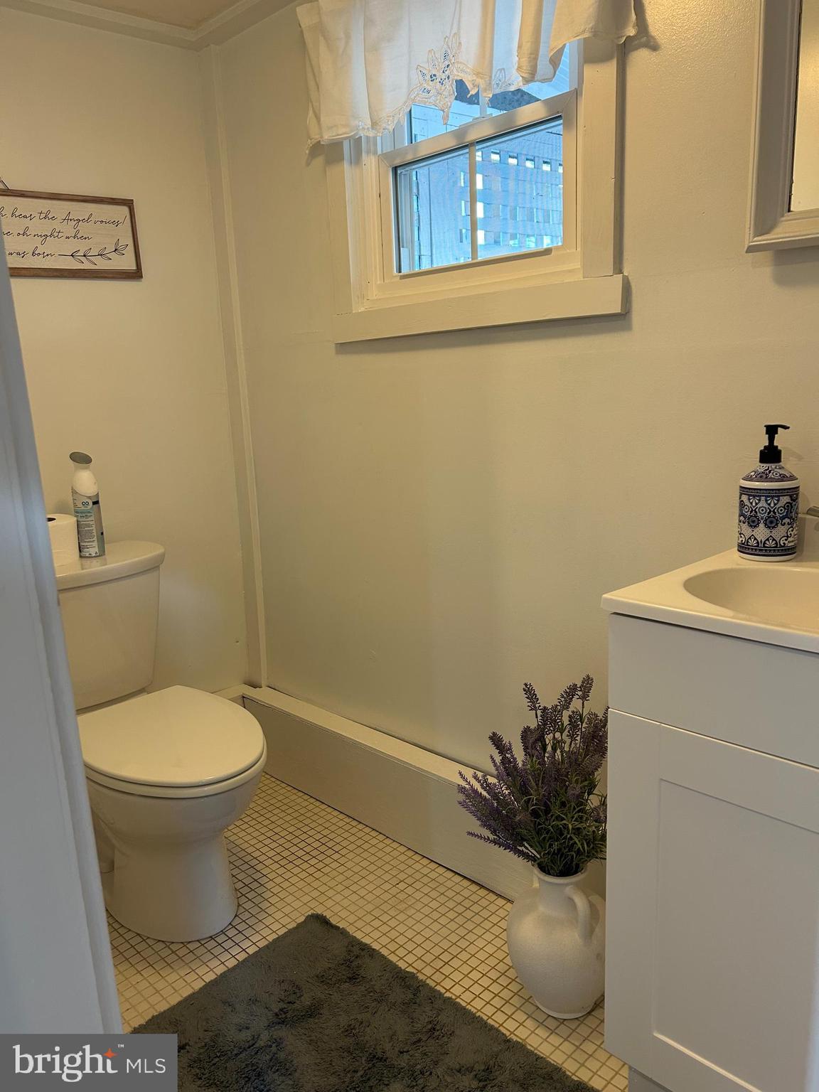 OLD NEW CASTLE - Residential