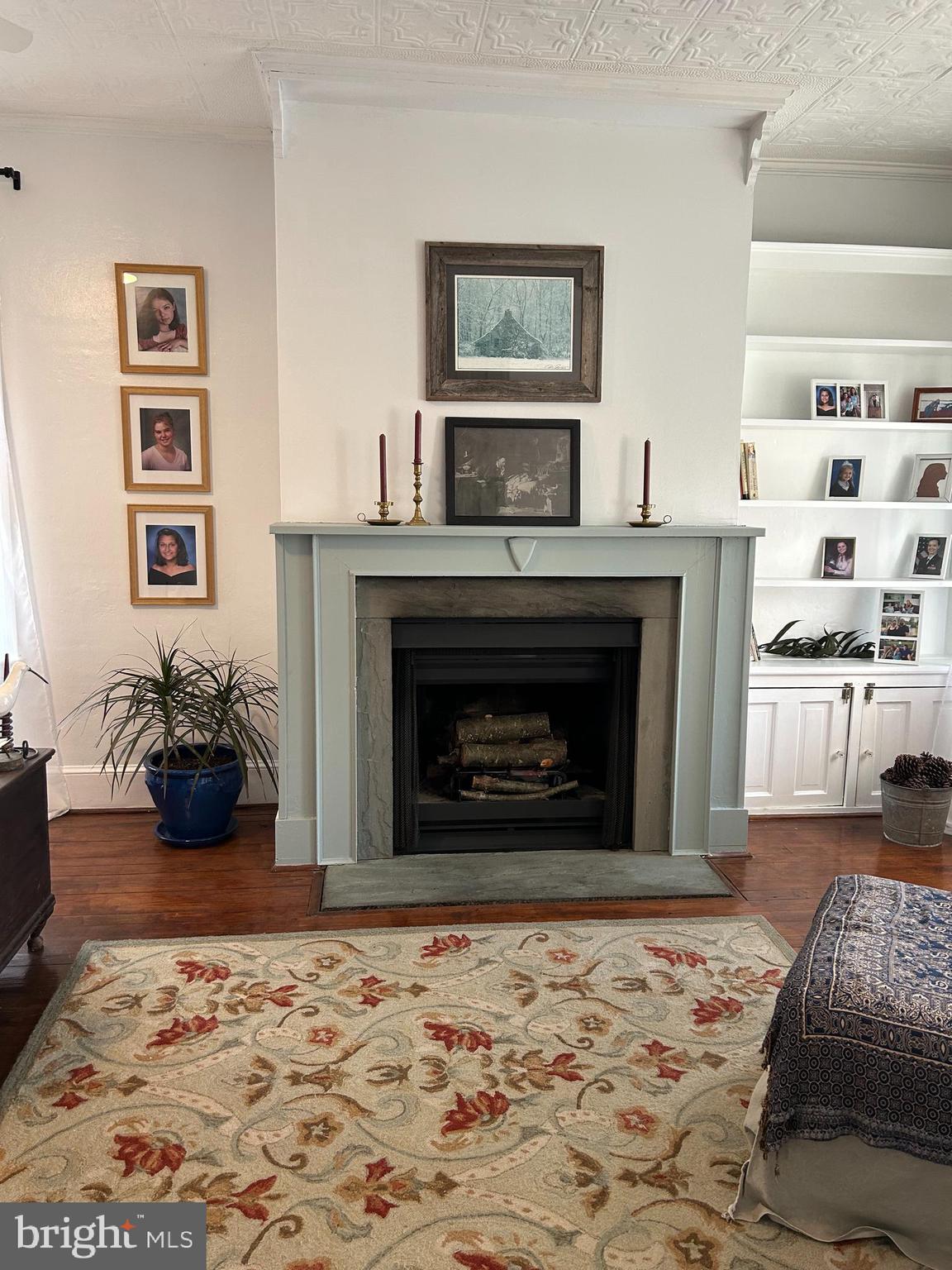 OLD NEW CASTLE - Residential