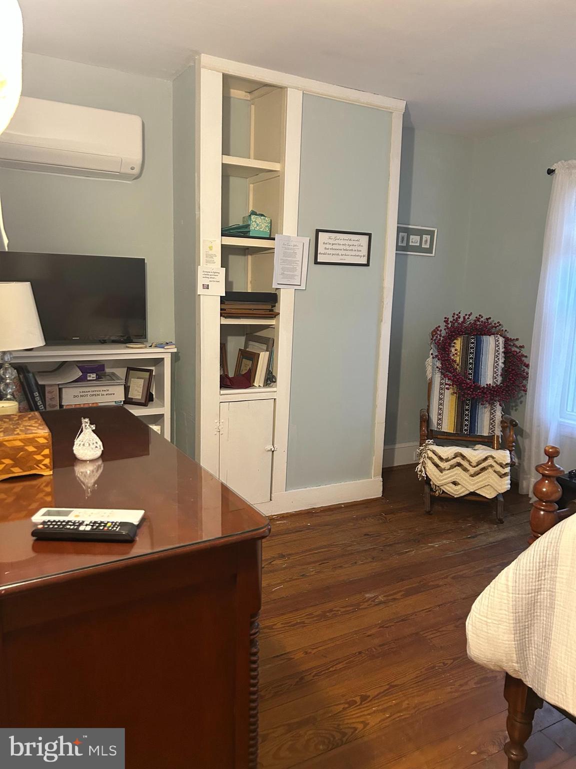 OLD NEW CASTLE - Residential