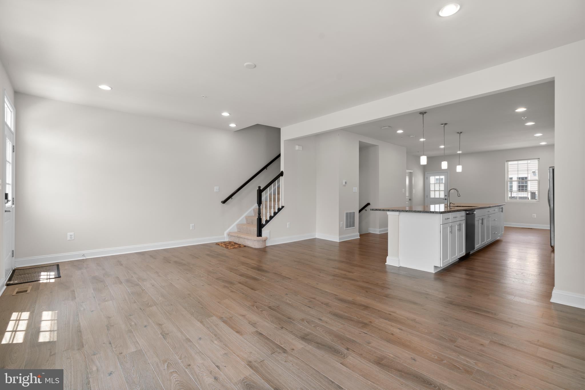 823 HERMAN WAY