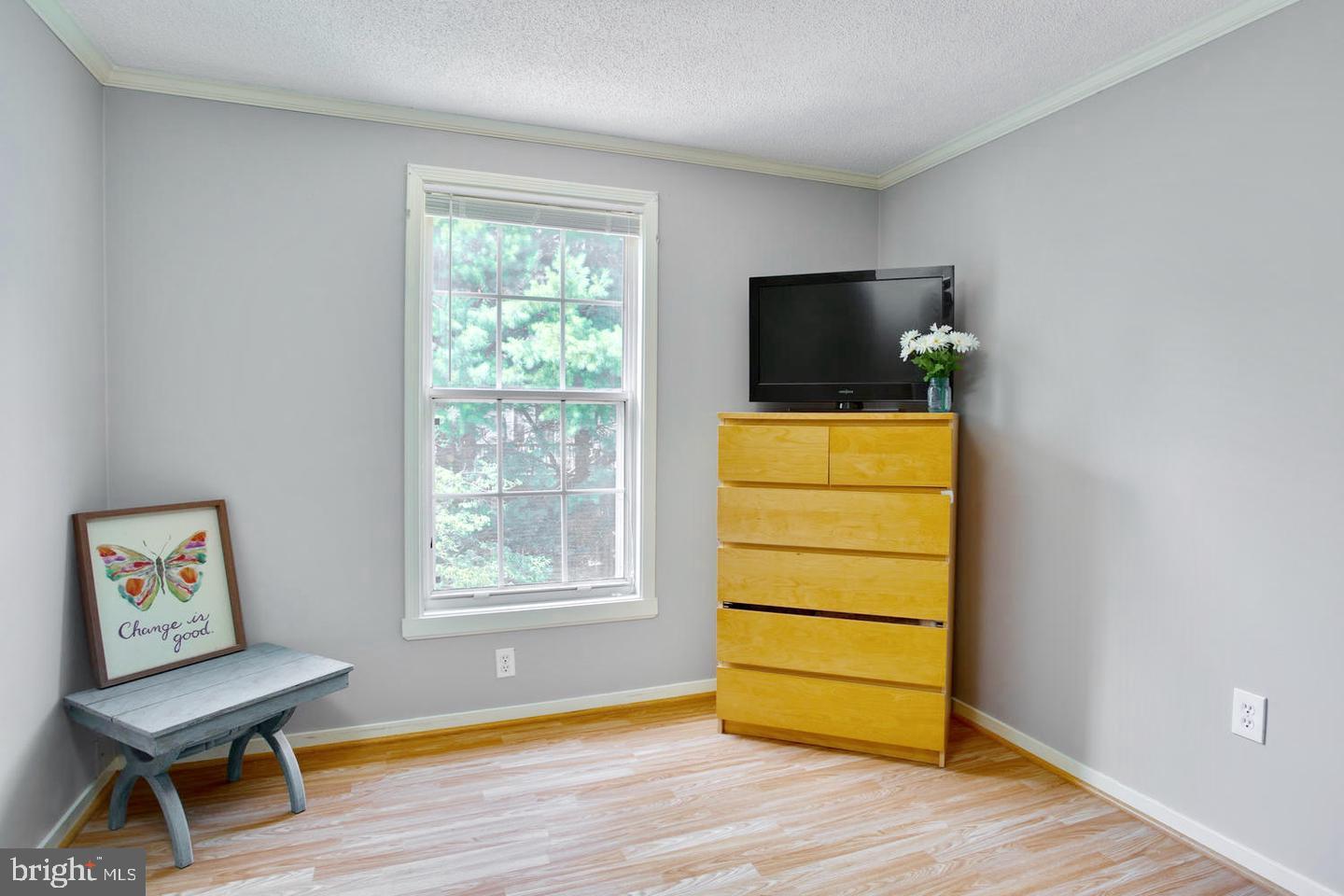 TOWNS OF OAK SPRINGS - Residential Lease