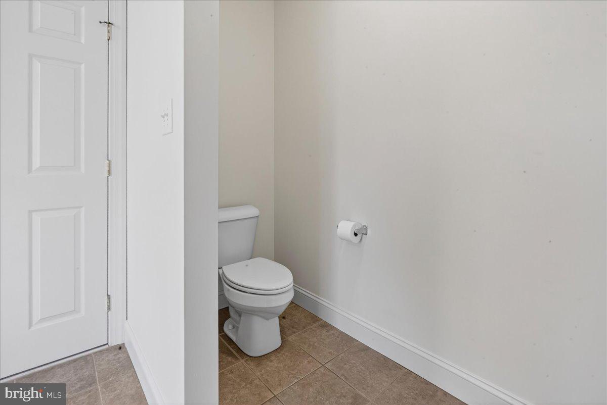 FERGUSON HILL - Residential