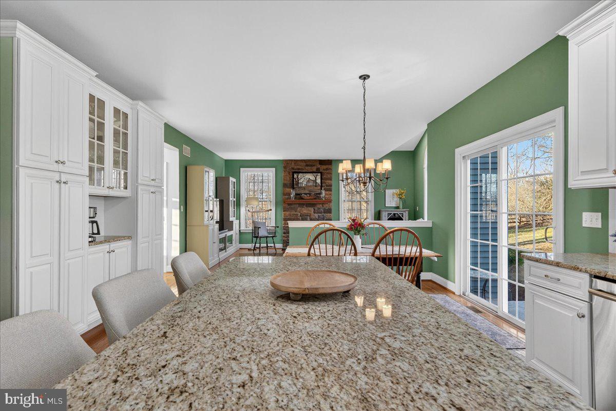 FERGUSON HILL - Residential