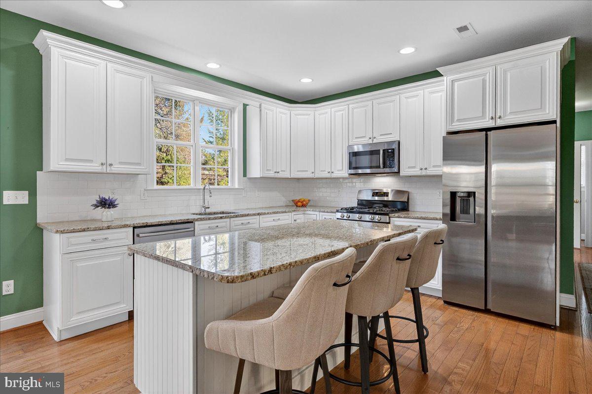 FERGUSON HILL - Residential