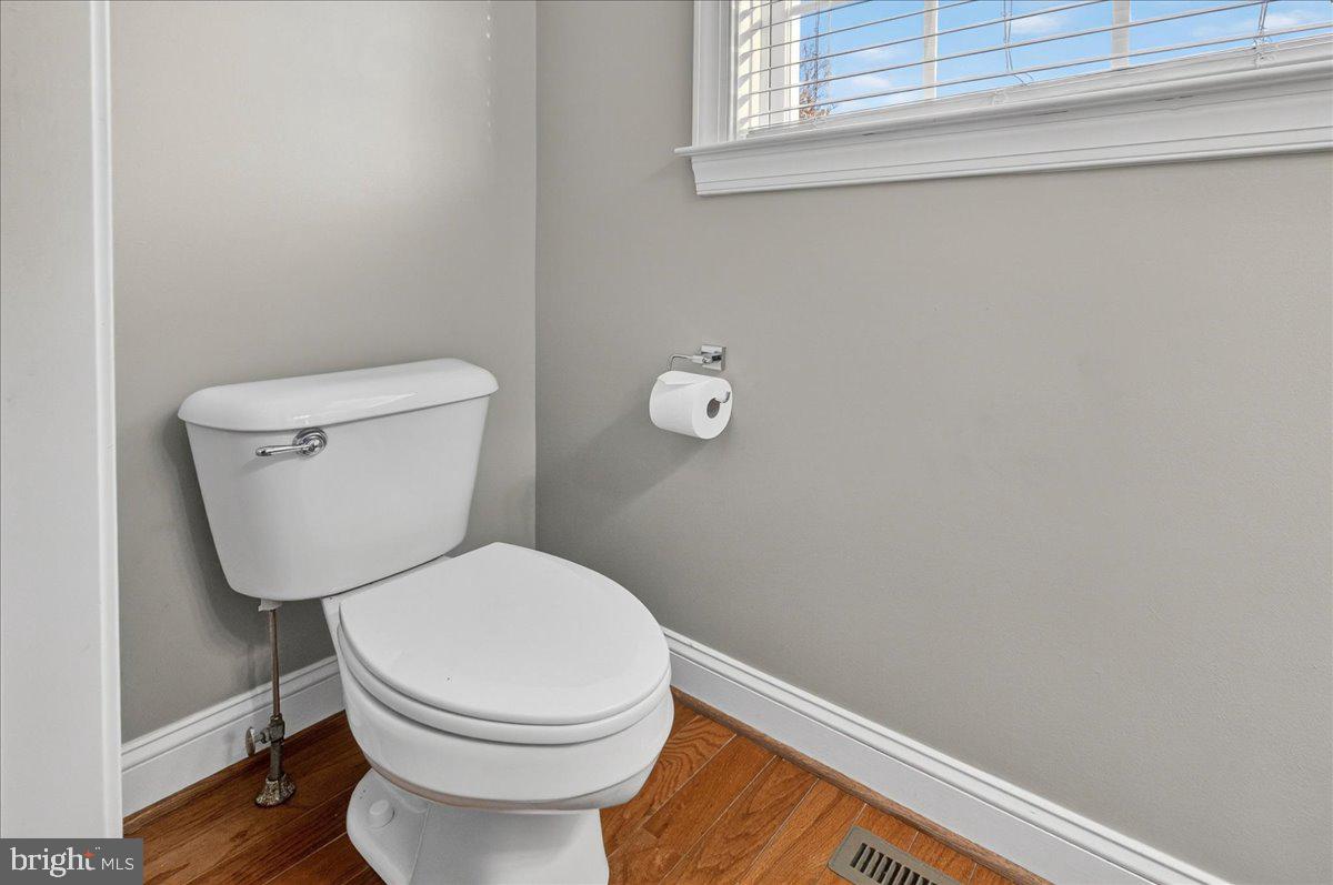 FERGUSON HILL - Residential