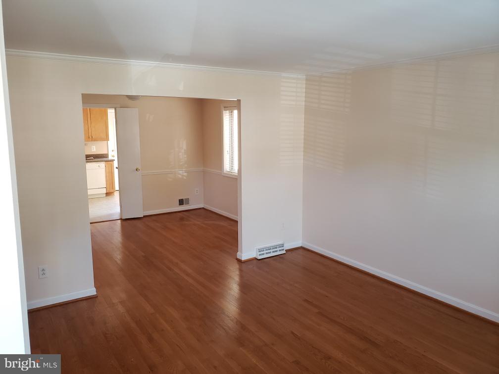 ROSEMONT - Residential Lease