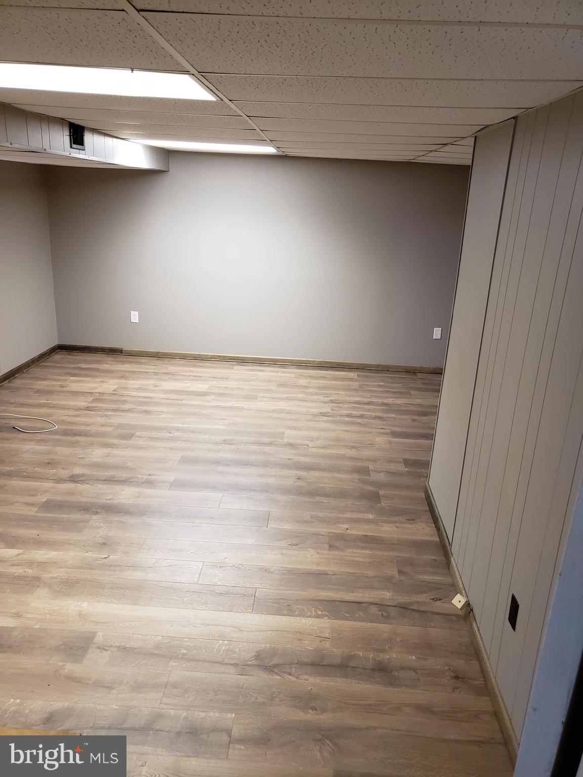 ROSEMONT - Residential Lease