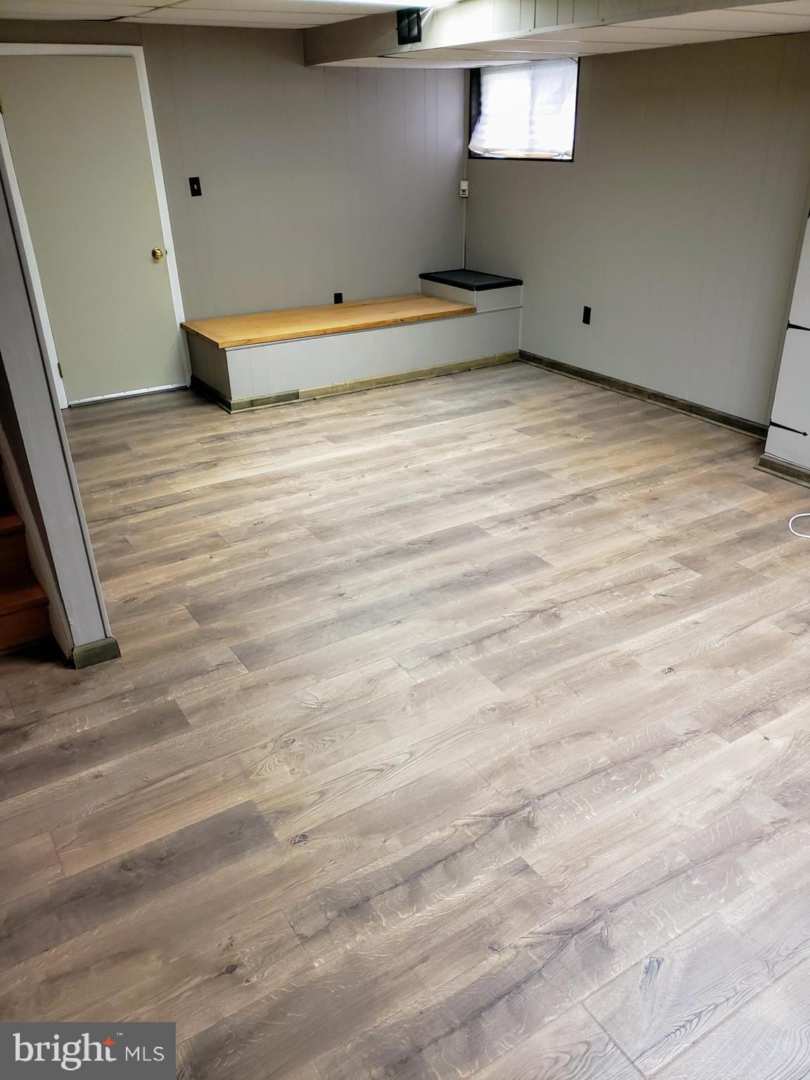 ROSEMONT - Residential Lease