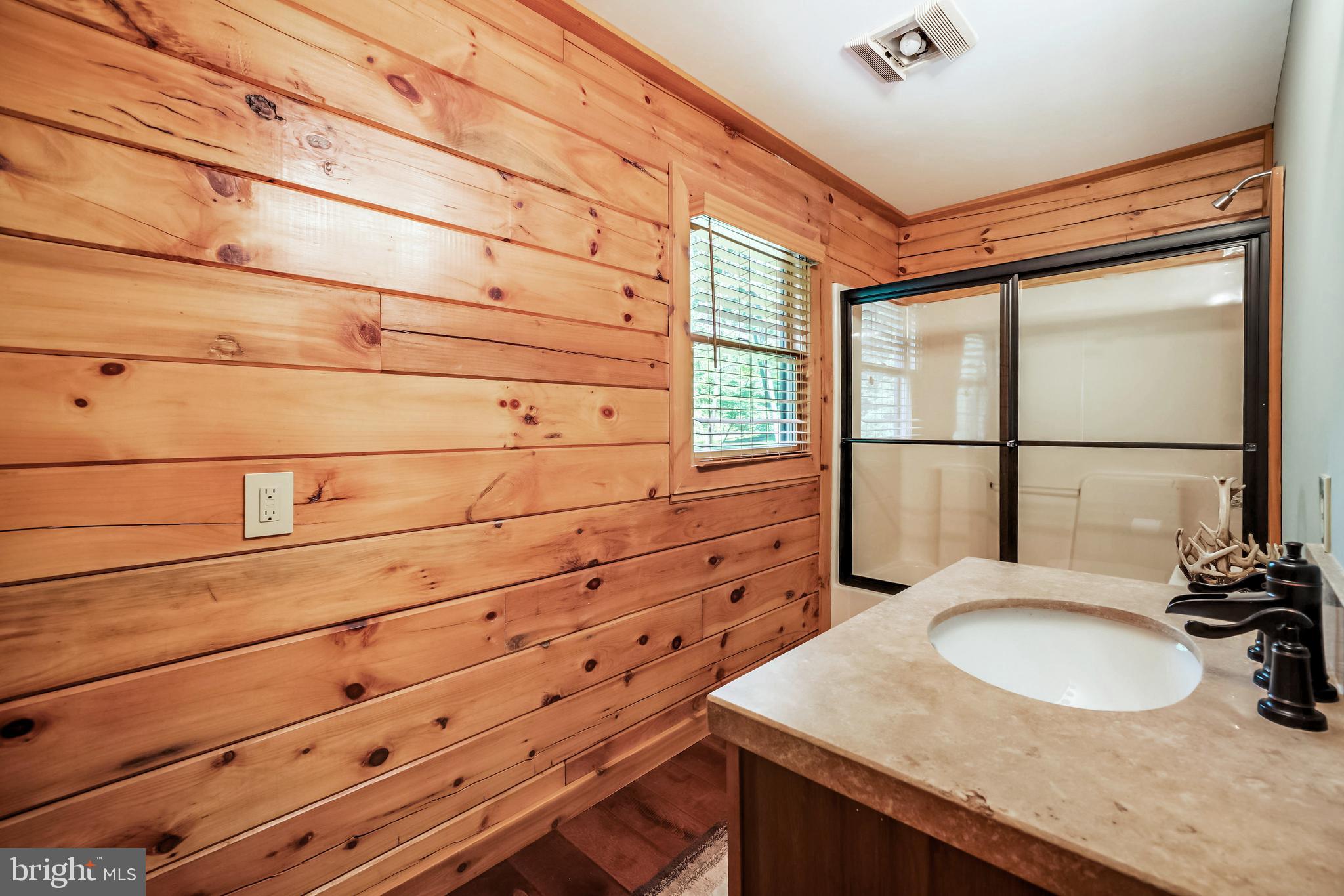 CATOCTIN ACRES - Residential