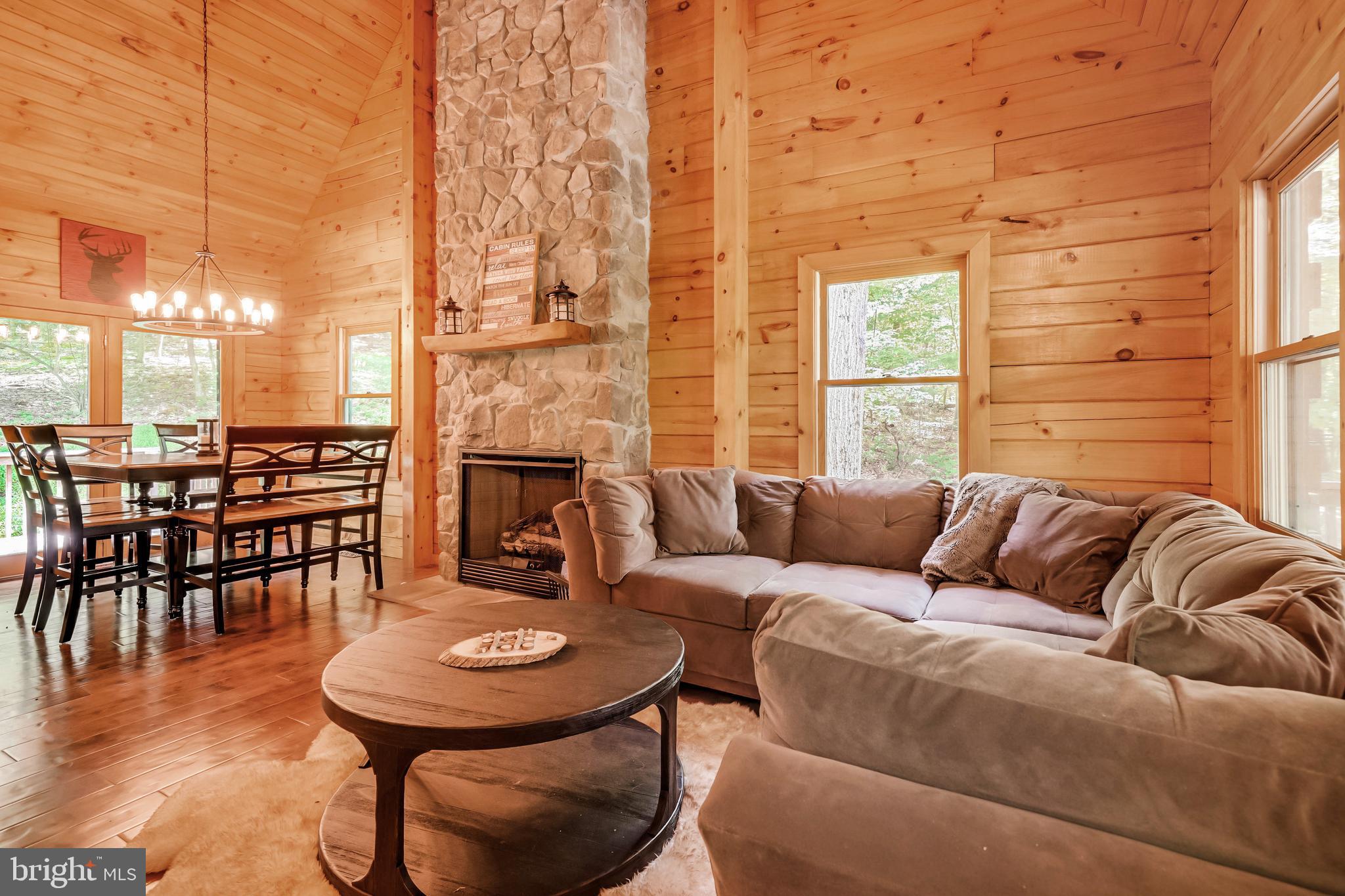 CATOCTIN ACRES - Residential