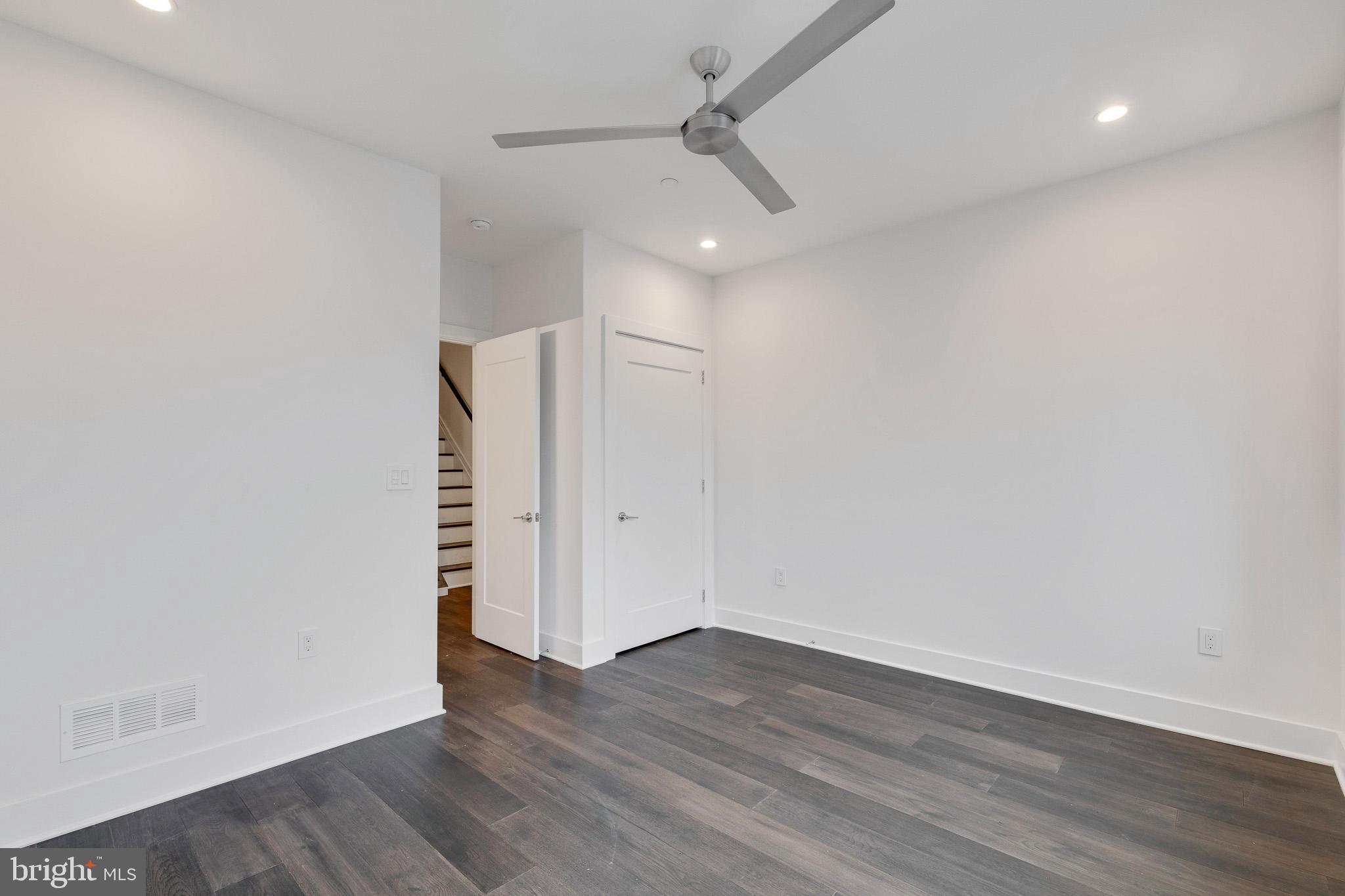 BELLA VISTA - Residential