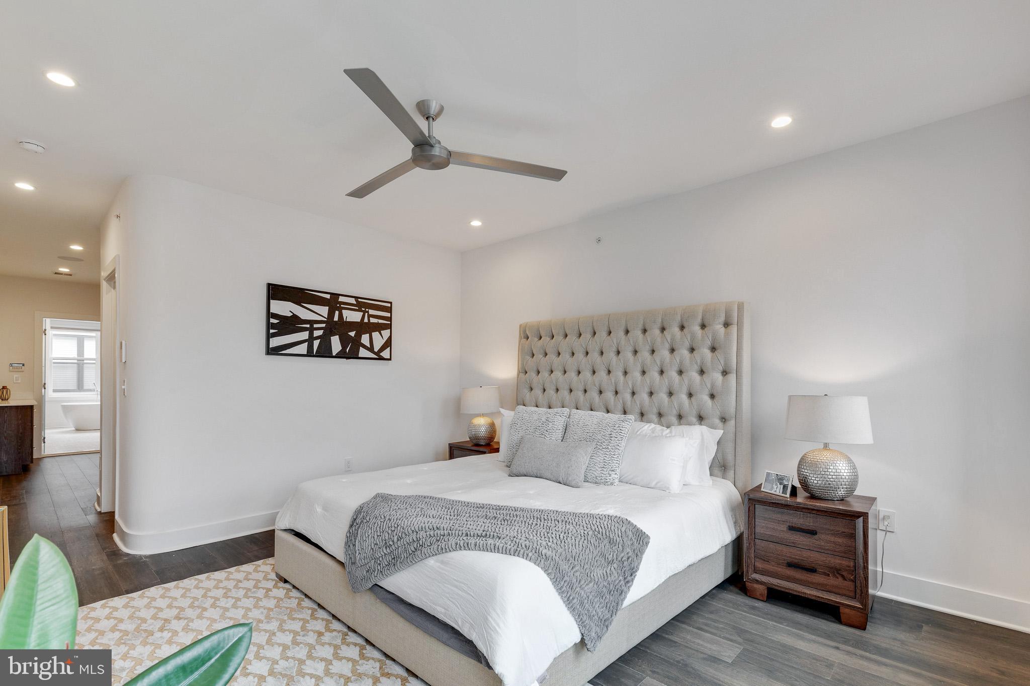 BELLA VISTA - Residential