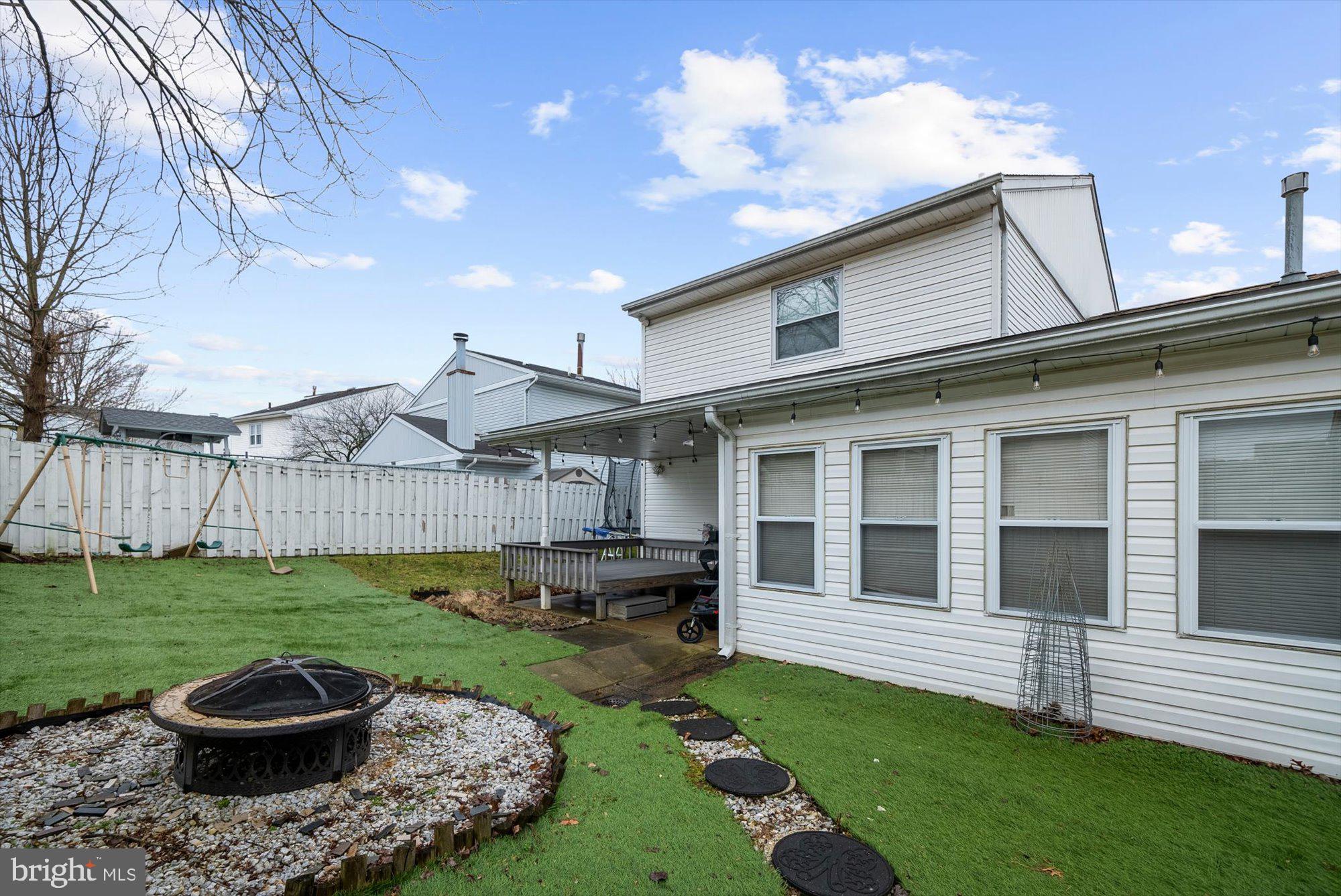 LIBERTY SQUARE - Residential