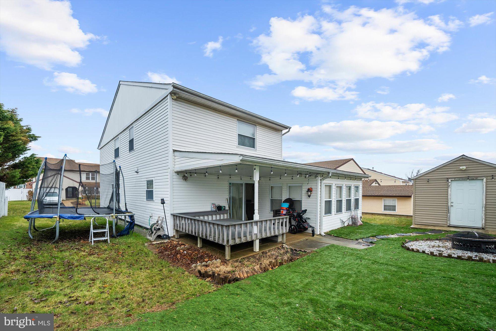 LIBERTY SQUARE - Residential