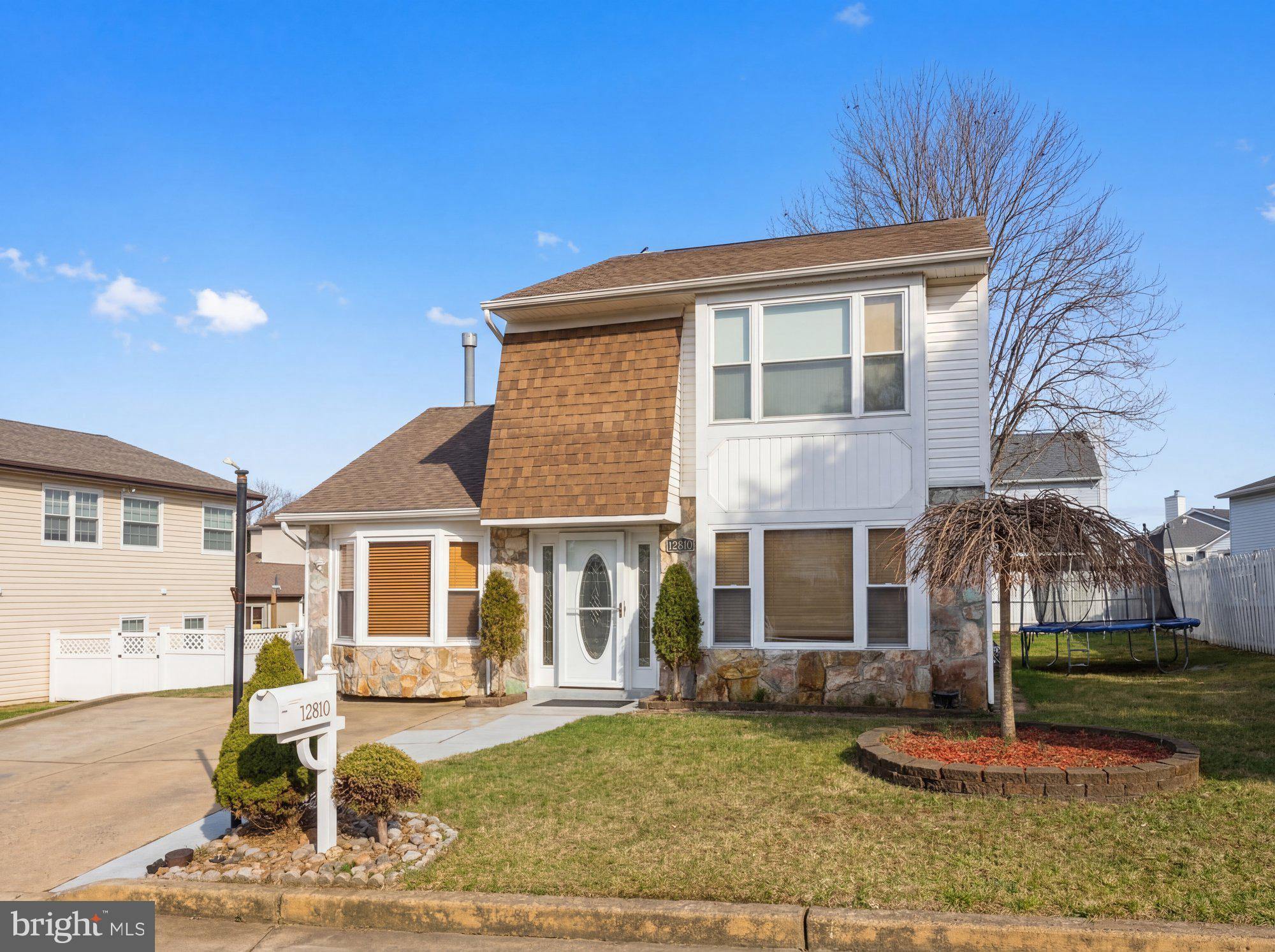 LIBERTY SQUARE - Residential