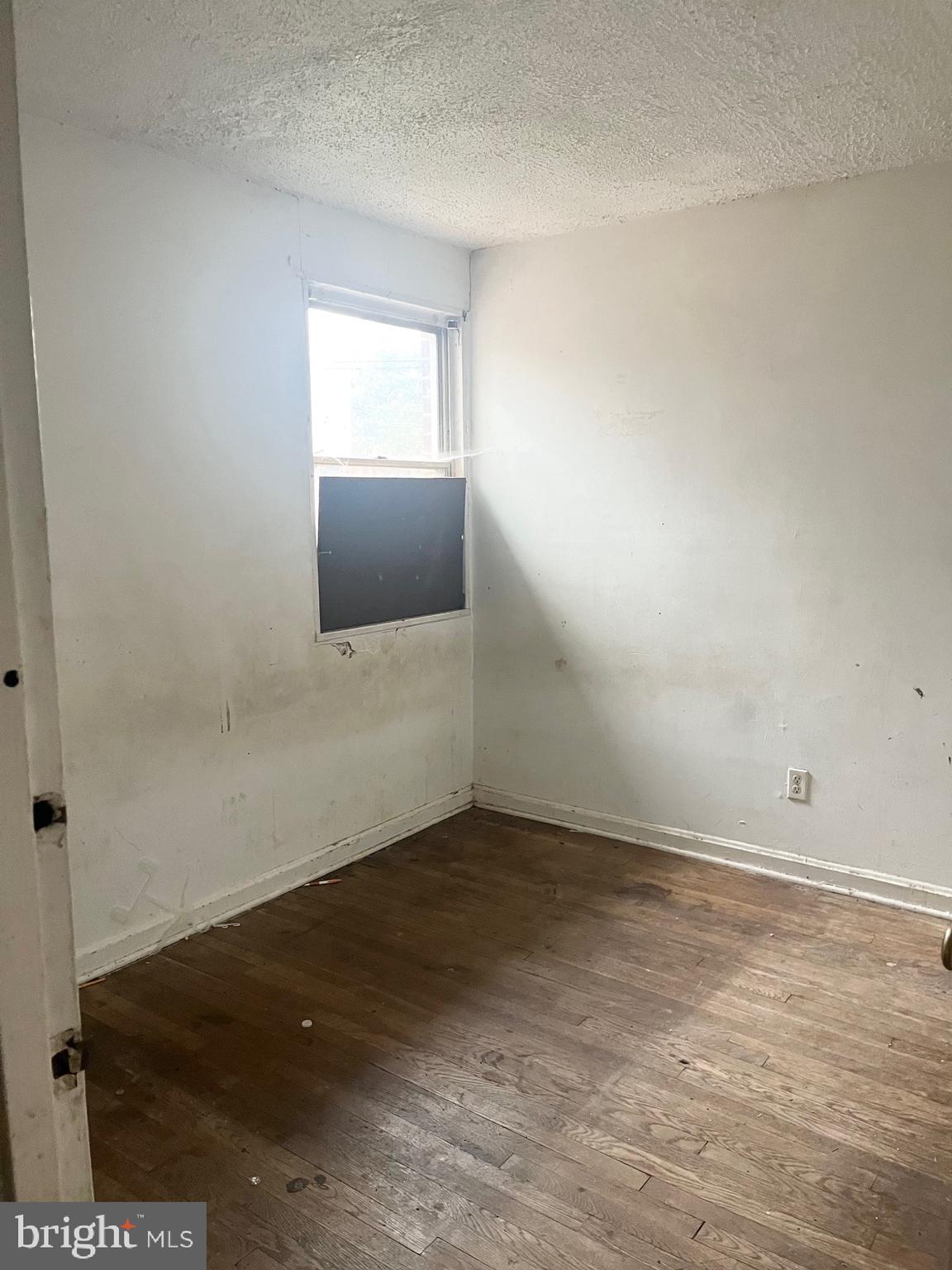 OXON RUN HILLS - Residential