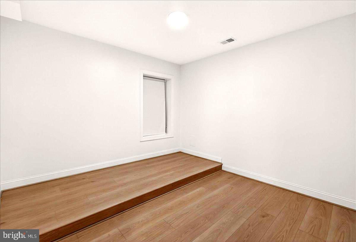 BRIGHTWELL CROSSING - Residential