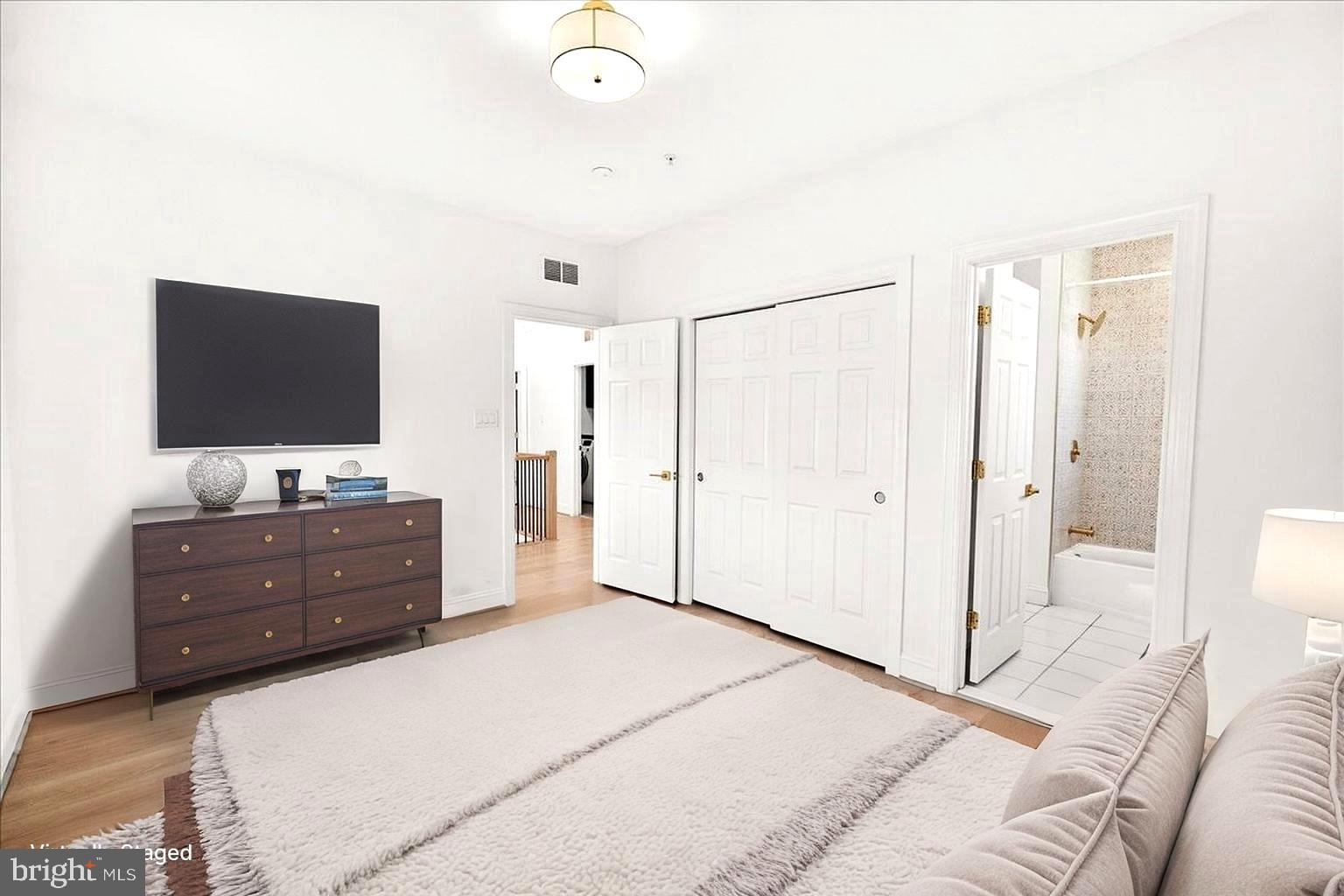 BRIGHTWELL CROSSING - Residential