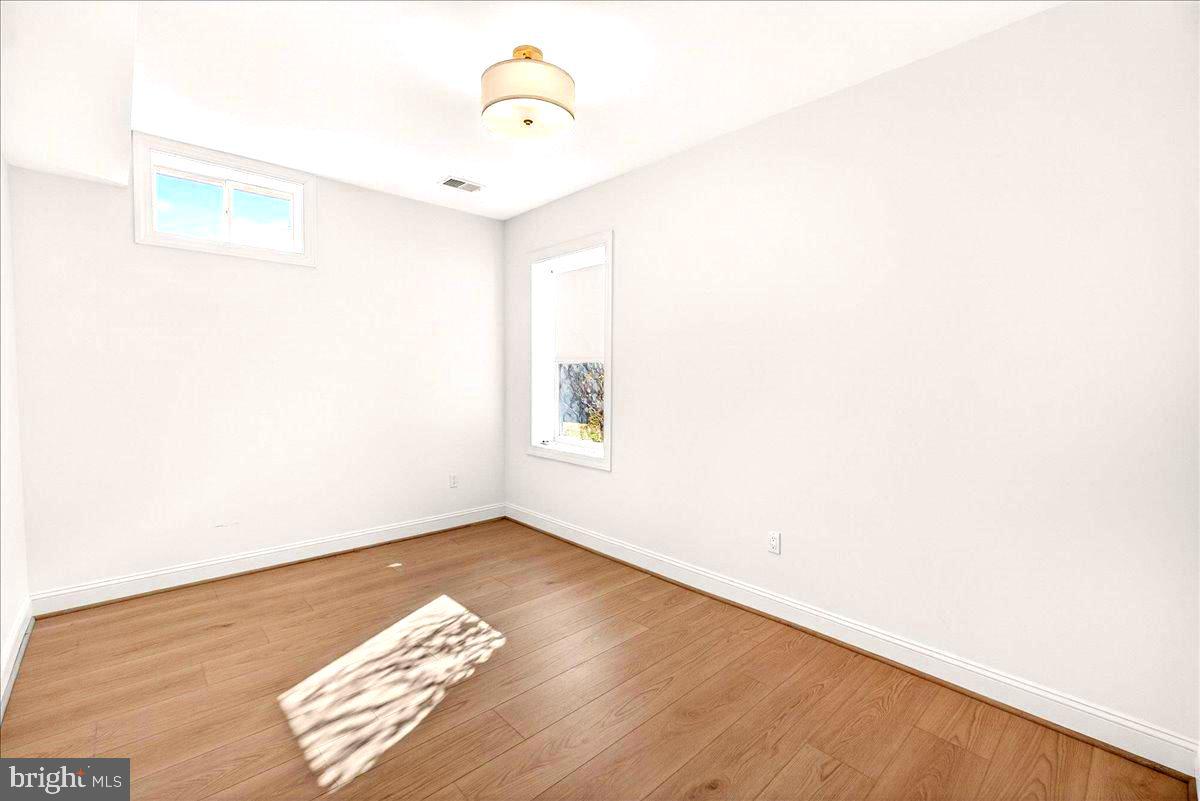 BRIGHTWELL CROSSING - Residential