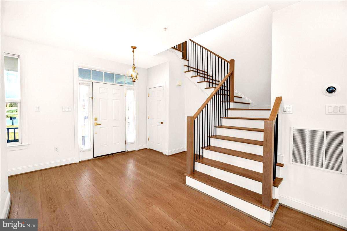 BRIGHTWELL CROSSING - Residential