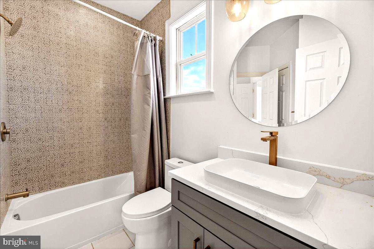 BRIGHTWELL CROSSING - Residential