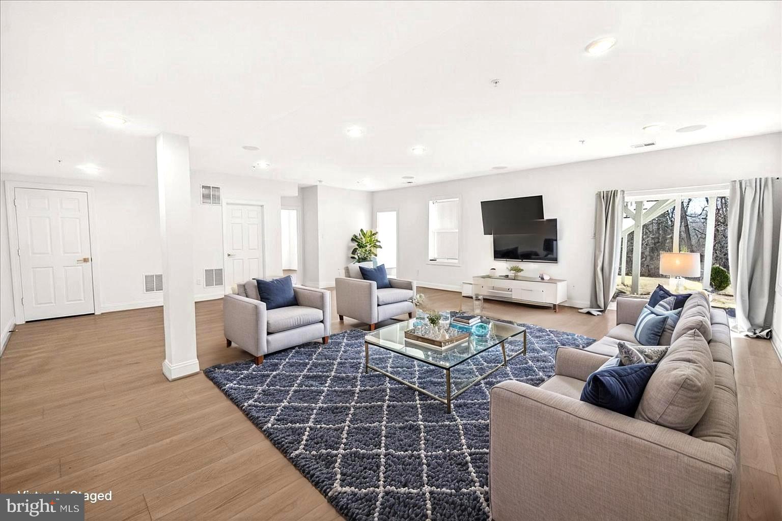 BRIGHTWELL CROSSING - Residential