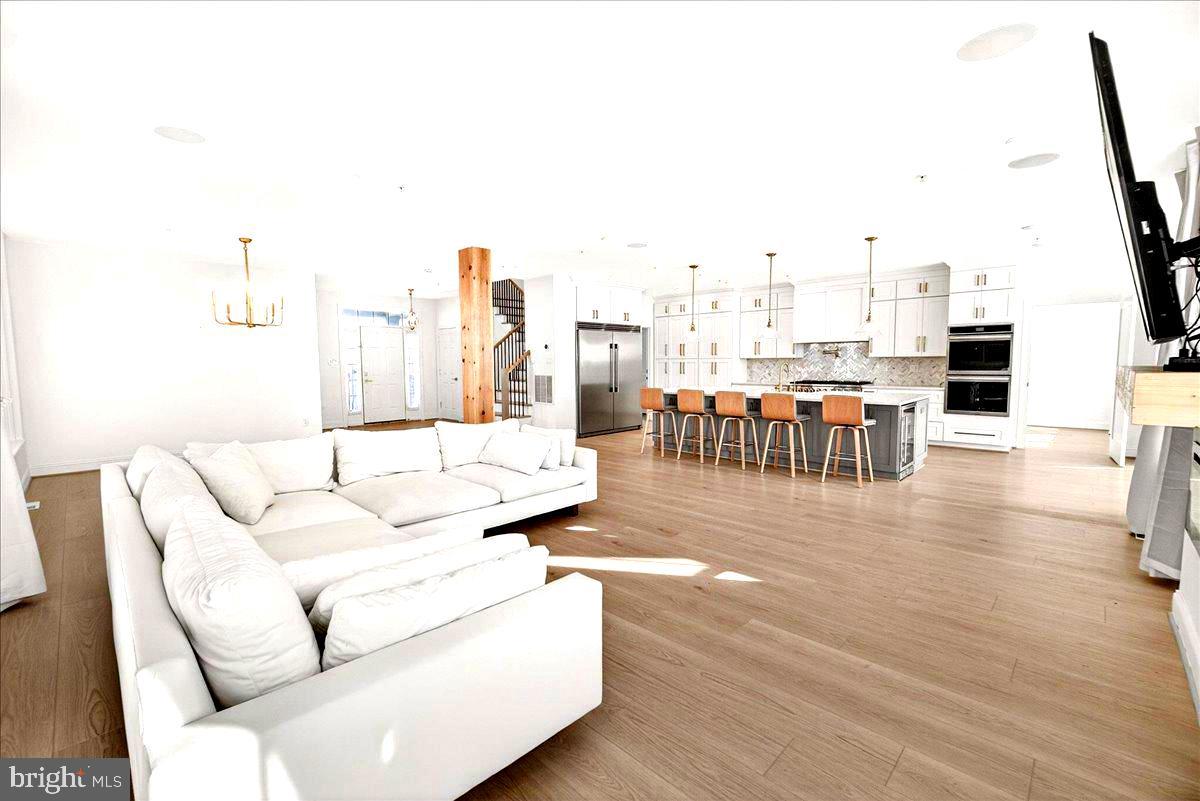 BRIGHTWELL CROSSING - Residential