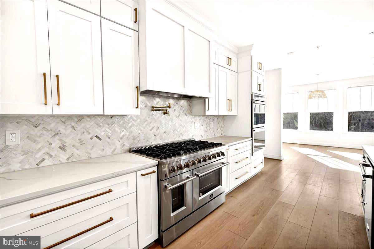 BRIGHTWELL CROSSING - Residential