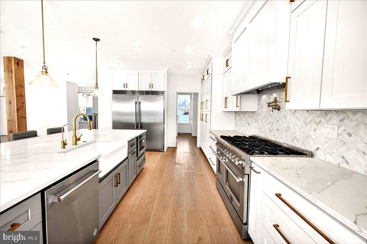 BRIGHTWELL CROSSING - Residential