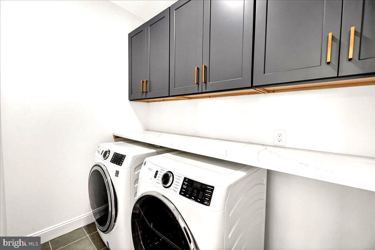 BRIGHTWELL CROSSING - Residential