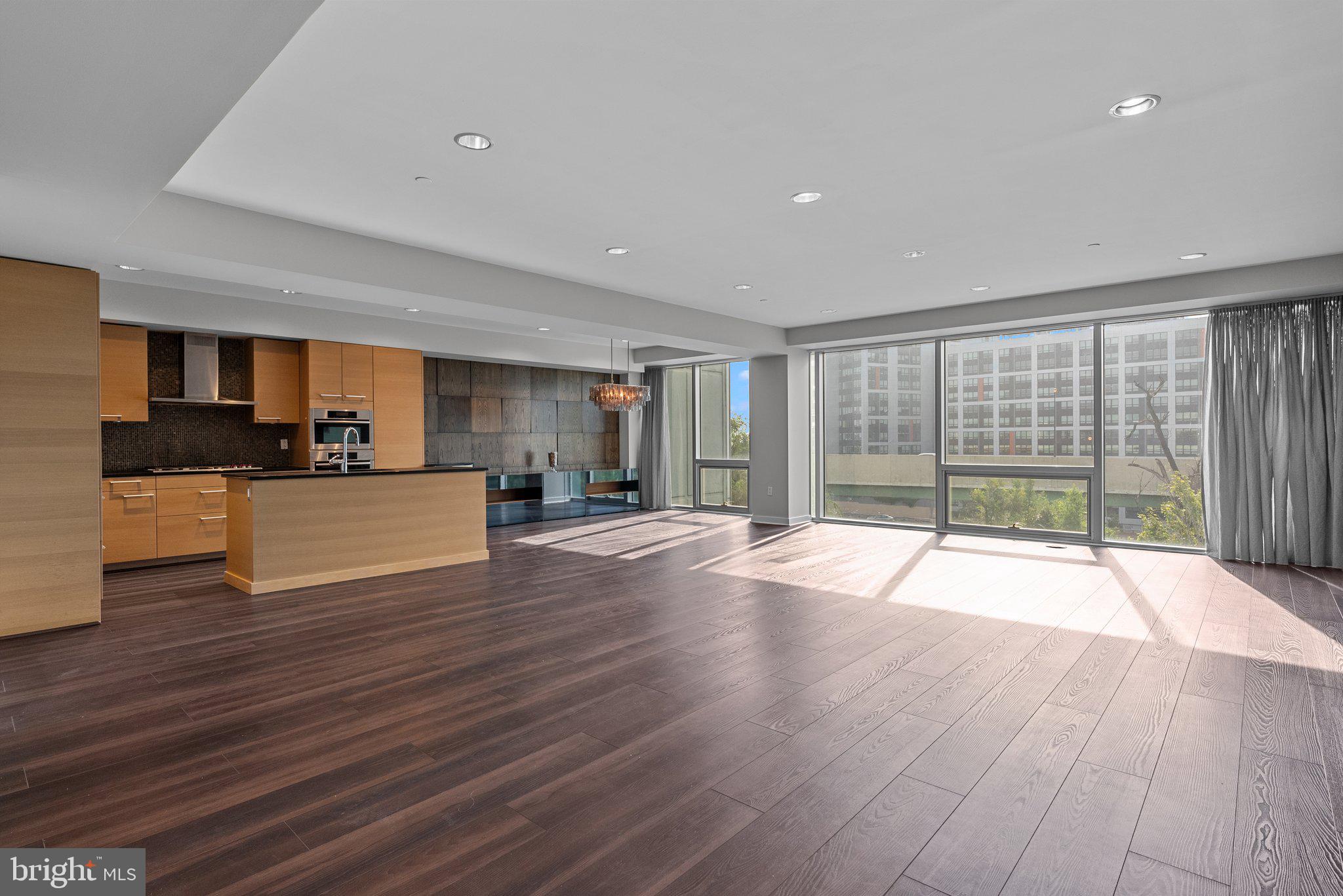 OLD CITY - Residential