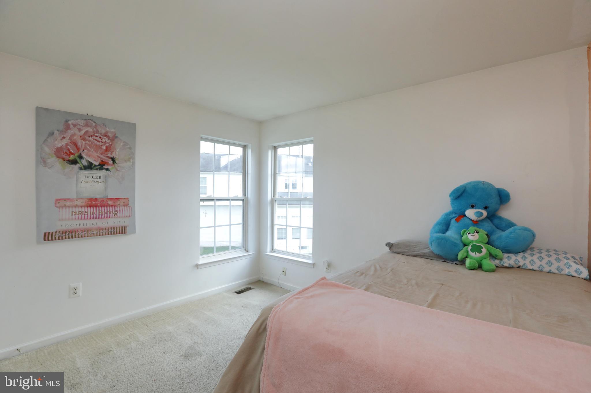 ST CHARLES SUB - SHEFFIELD - Residential