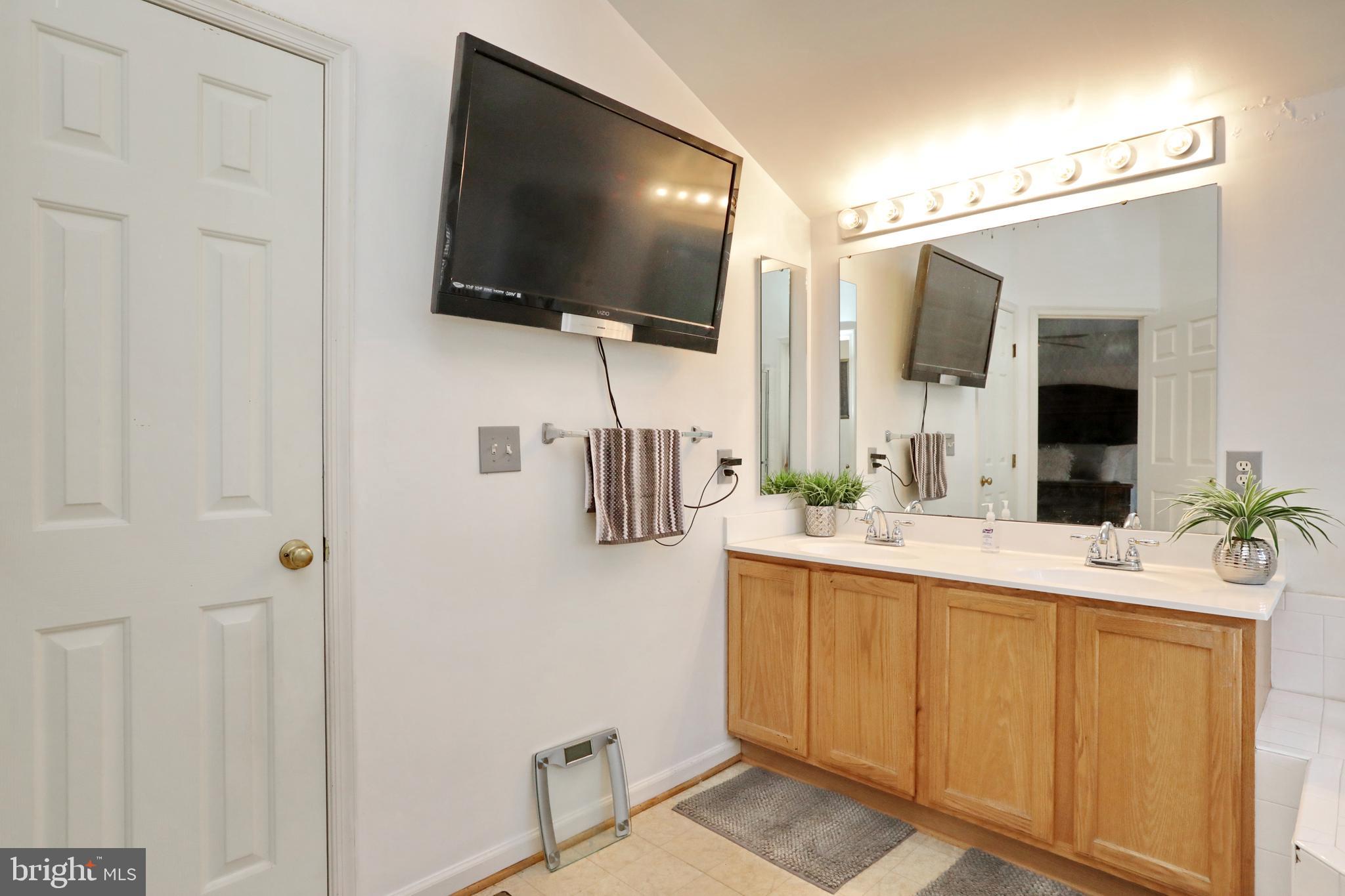 ST CHARLES SUB - SHEFFIELD - Residential