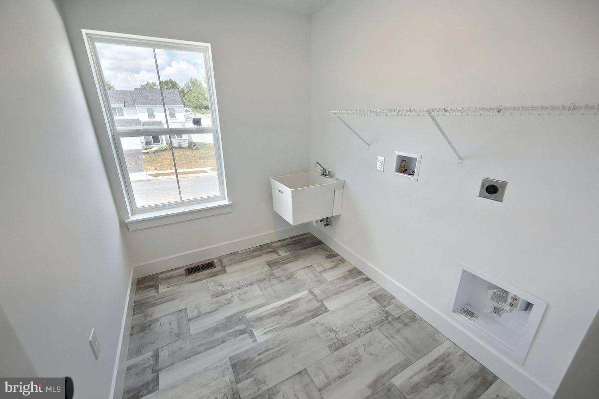 LOGAN MEADOWS - Residential