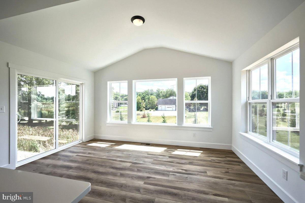 LOGAN MEADOWS - Residential