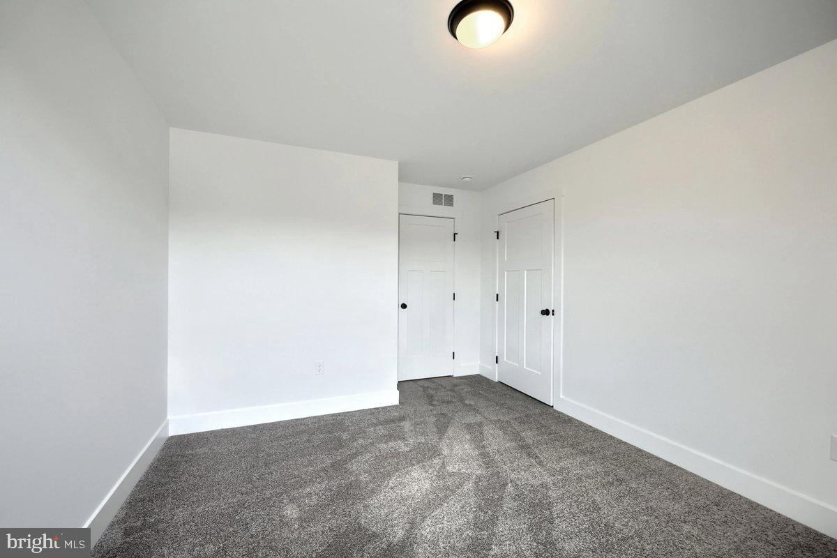 LOGAN MEADOWS - Residential