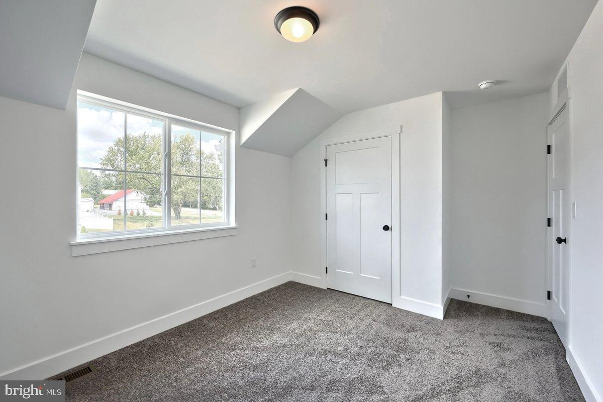 LOGAN MEADOWS - Residential