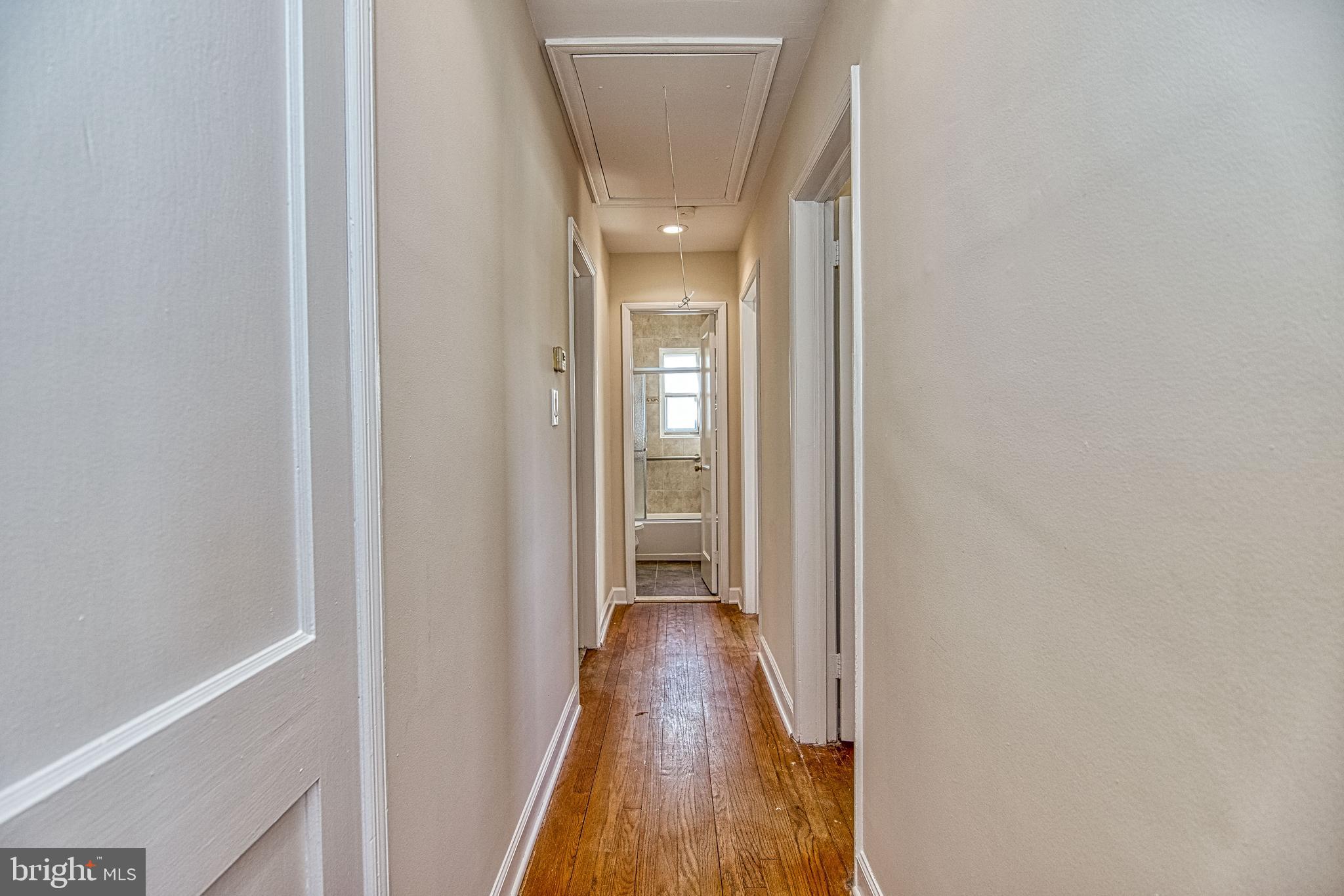 BROYHILL PARK - Residential Lease