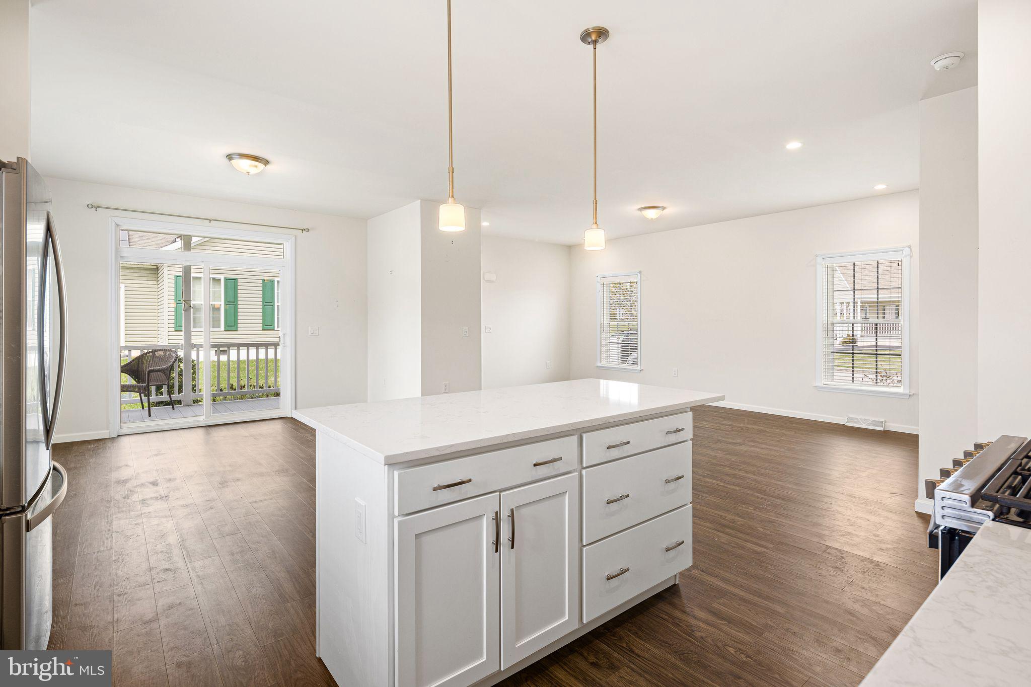 BLUE BELL SPRINGS - Residential