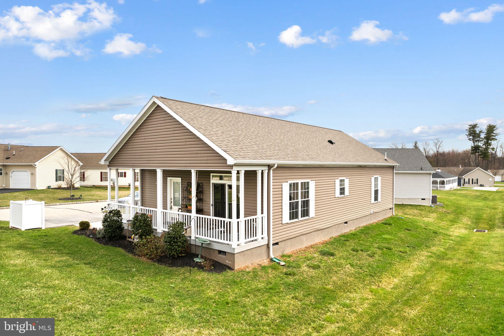 BLUE BELL SPRINGS - Residential