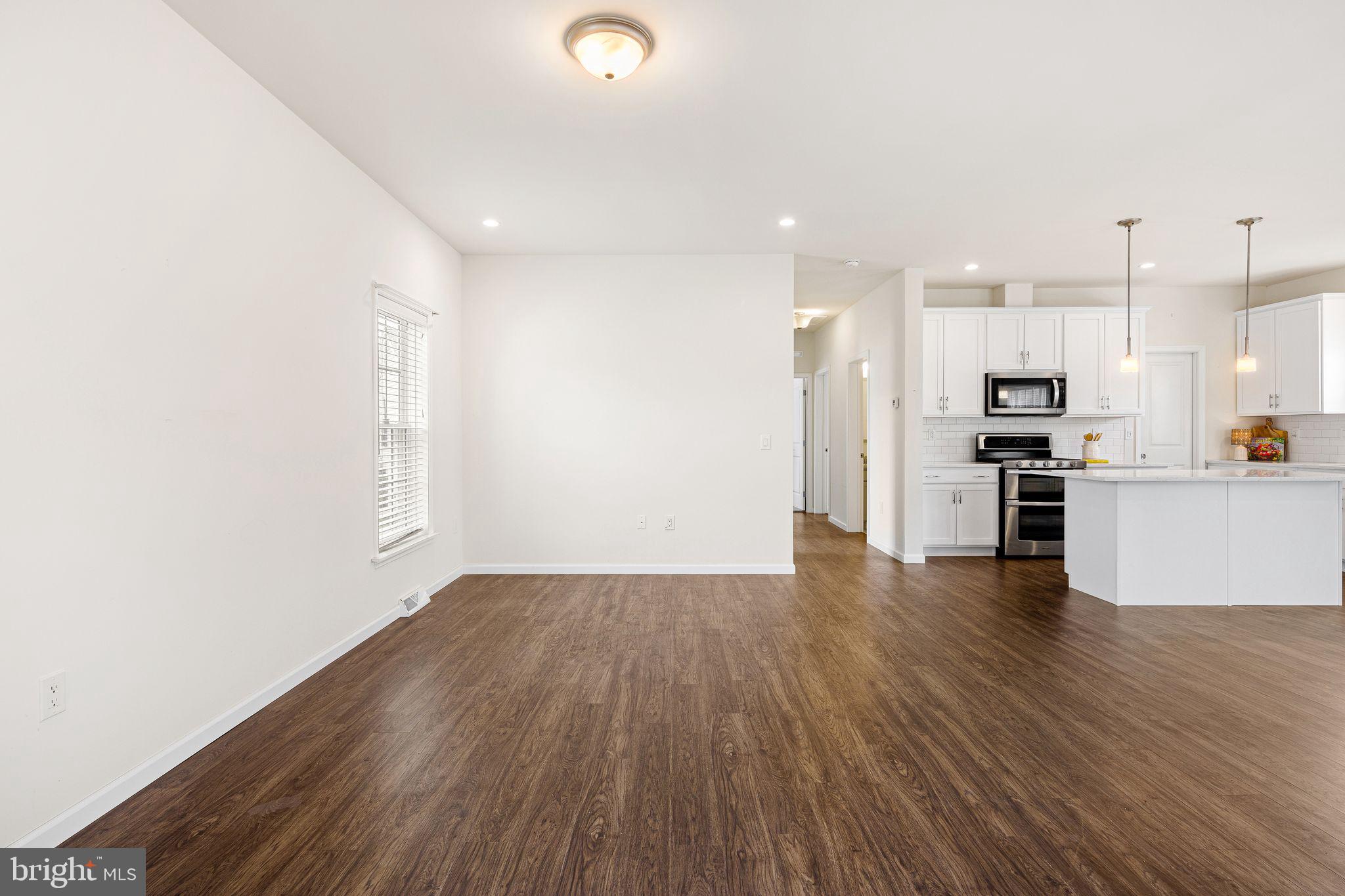 BLUE BELL SPRINGS - Residential