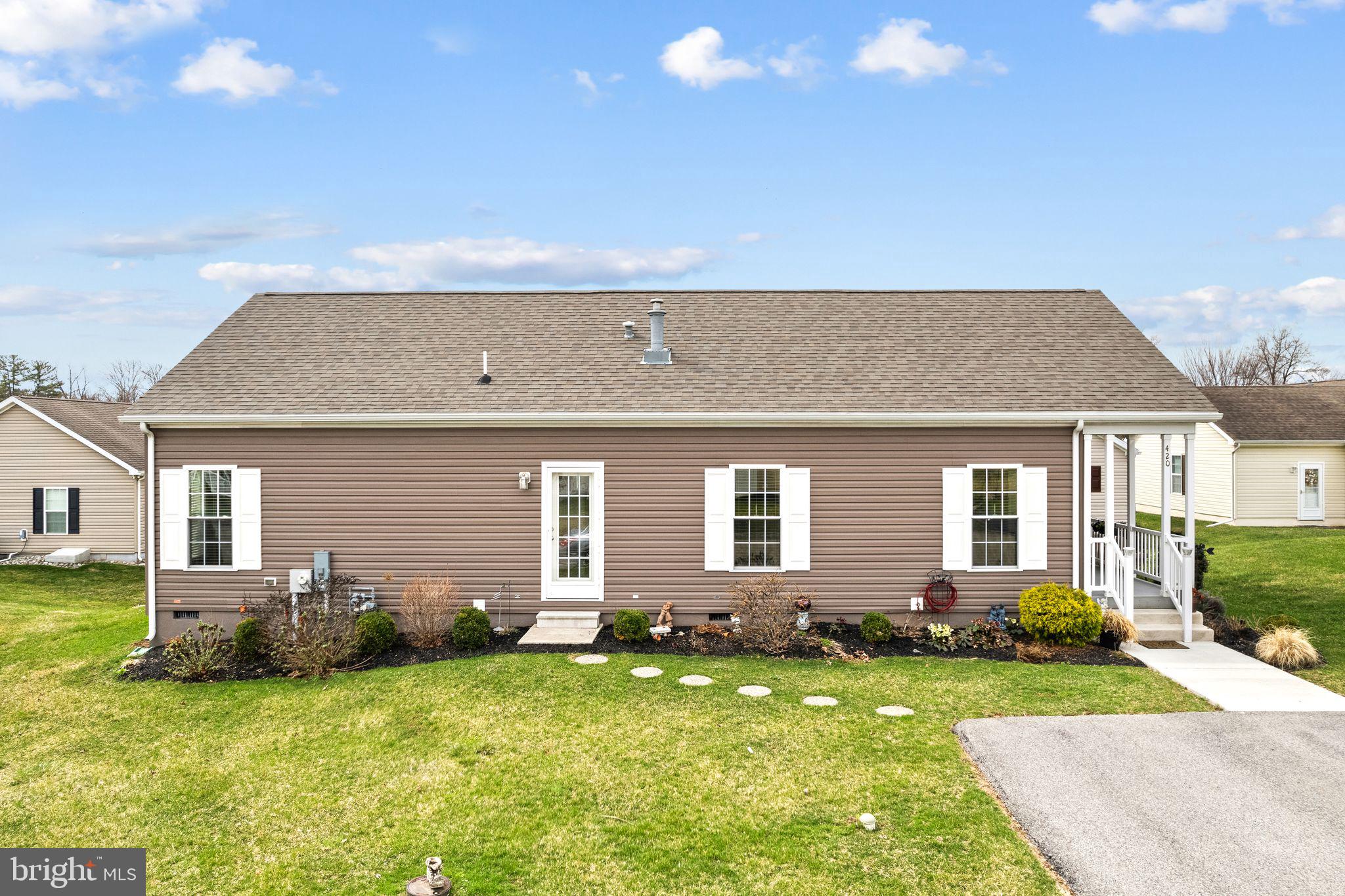 BLUE BELL SPRINGS - Residential