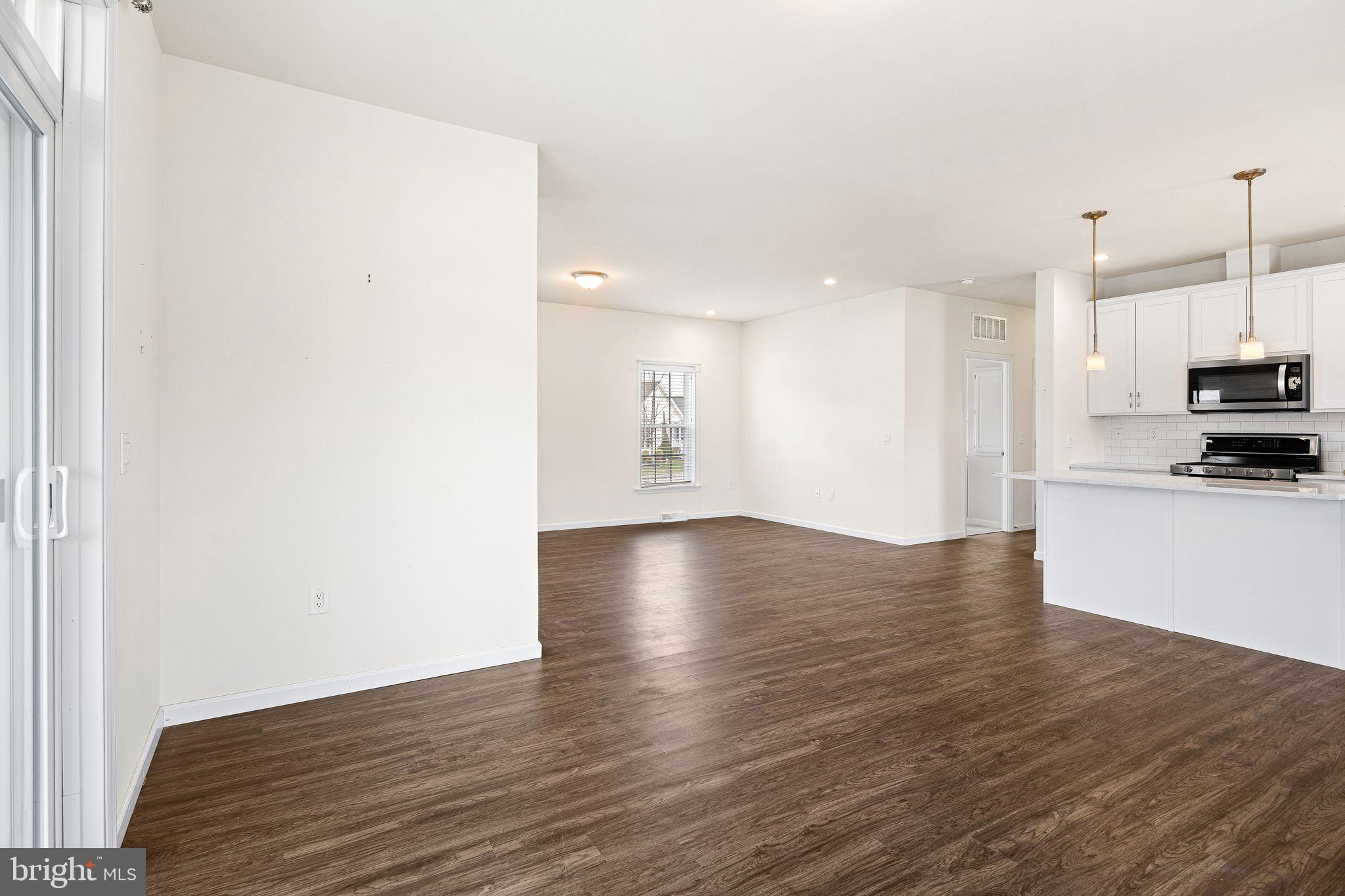 BLUE BELL SPRINGS - Residential