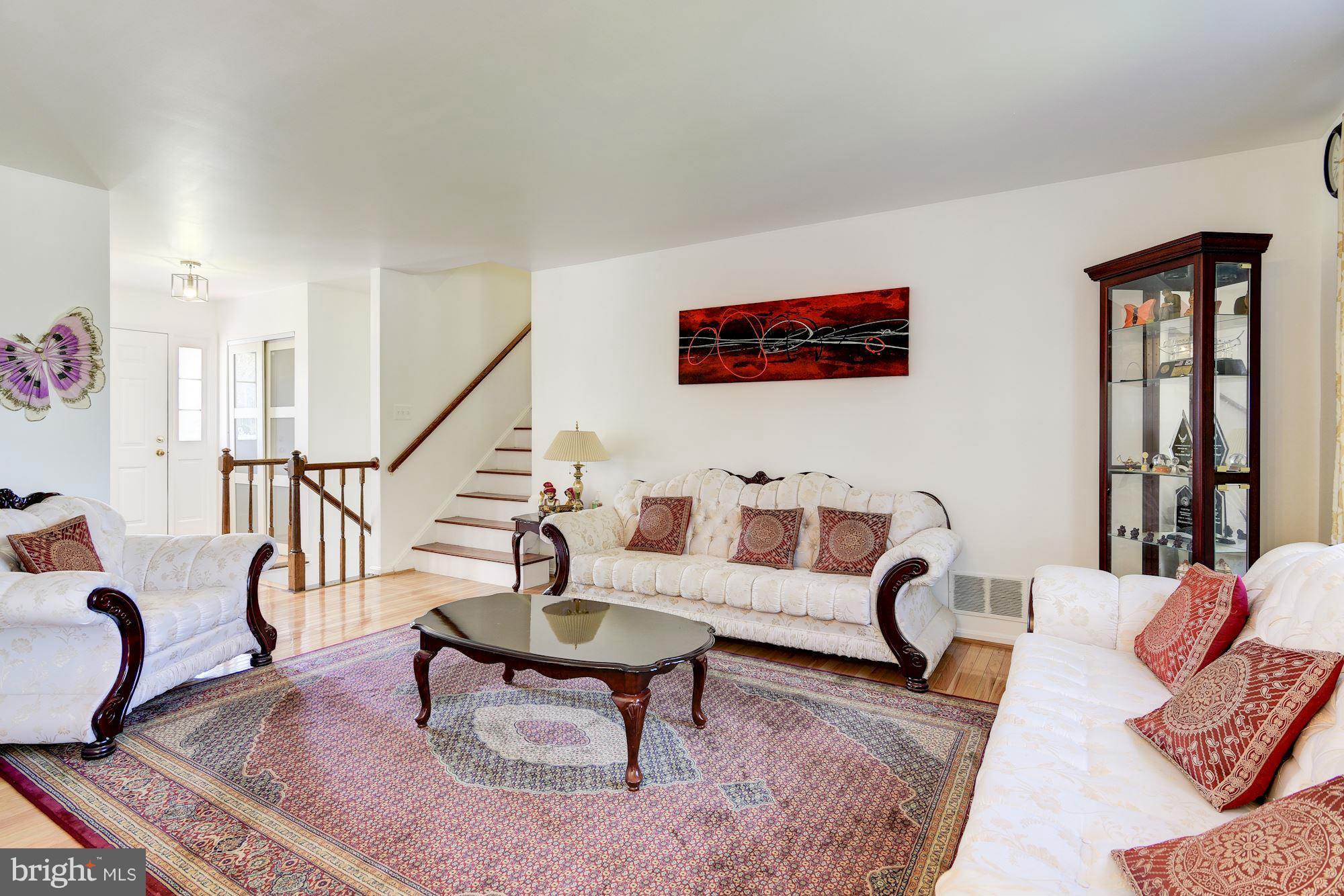 SEQUOIA FARMS - Residential