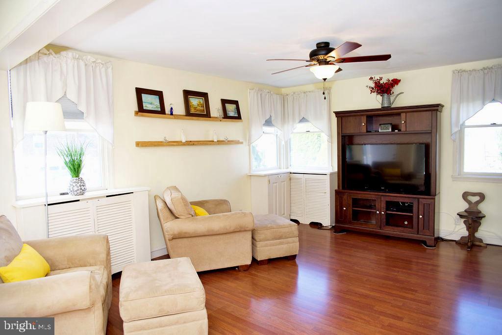 ROCKLEDGE - Residential