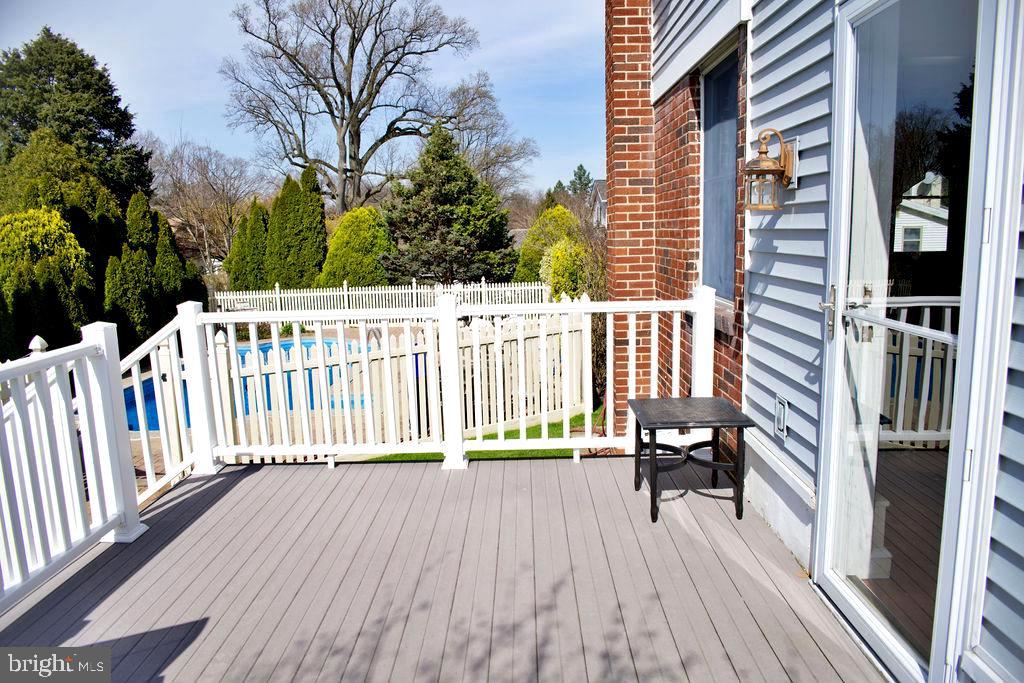 ROCKLEDGE - Residential