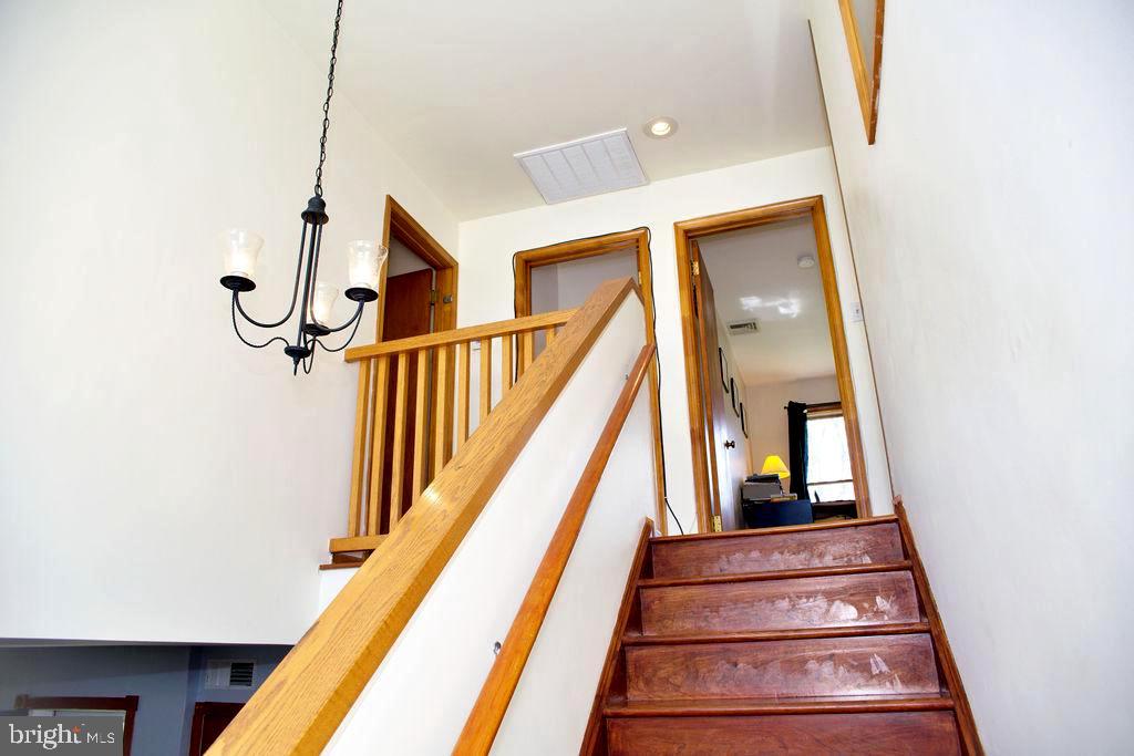 ROCKLEDGE - Residential