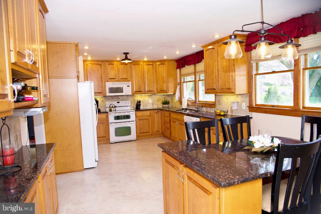 ROCKLEDGE - Residential